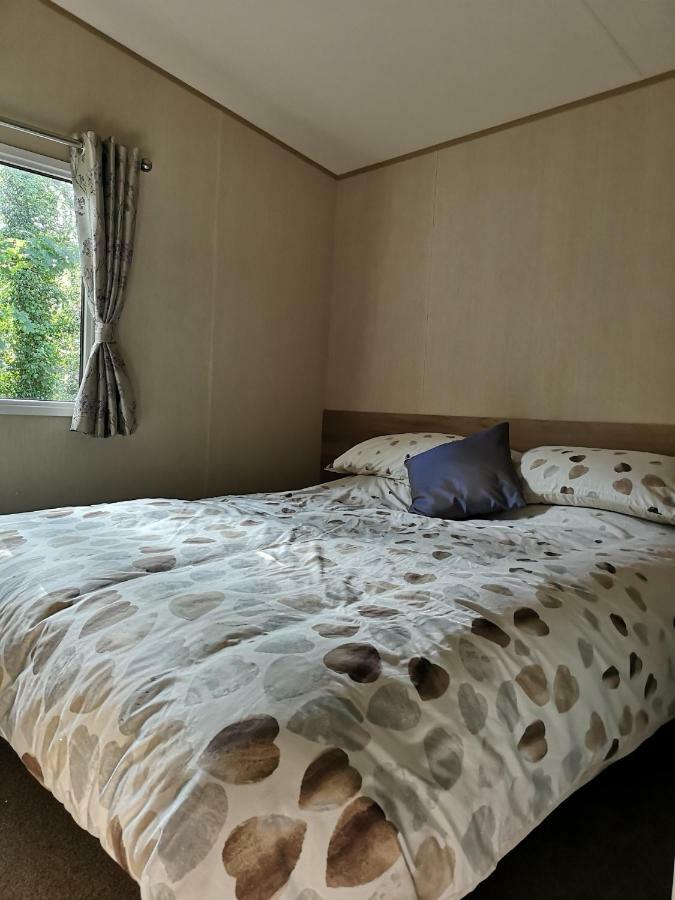 Pebble Bay Retreat Villa มิลฟอร์ดออนซี ภายนอก รูปภาพ